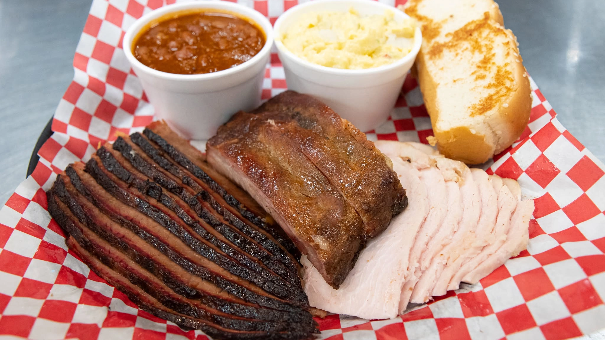 Ray's BBQ