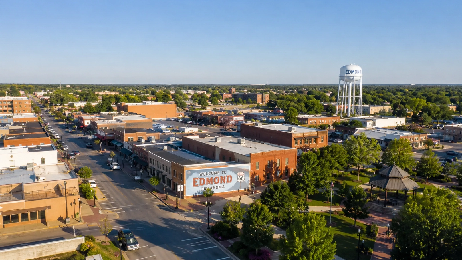 Edmond, Oklahoma — Broadway downtown, UCO, and north OKC metro community